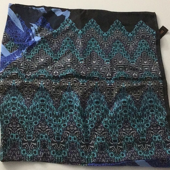NWT Missoni $280 Printed Silk Scarf Blue - Picture 6 of 8